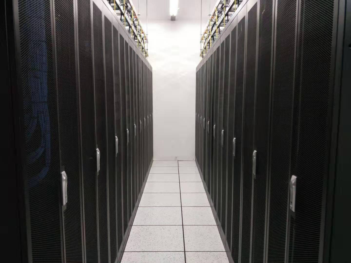 资中IDC机柜促销季开启
